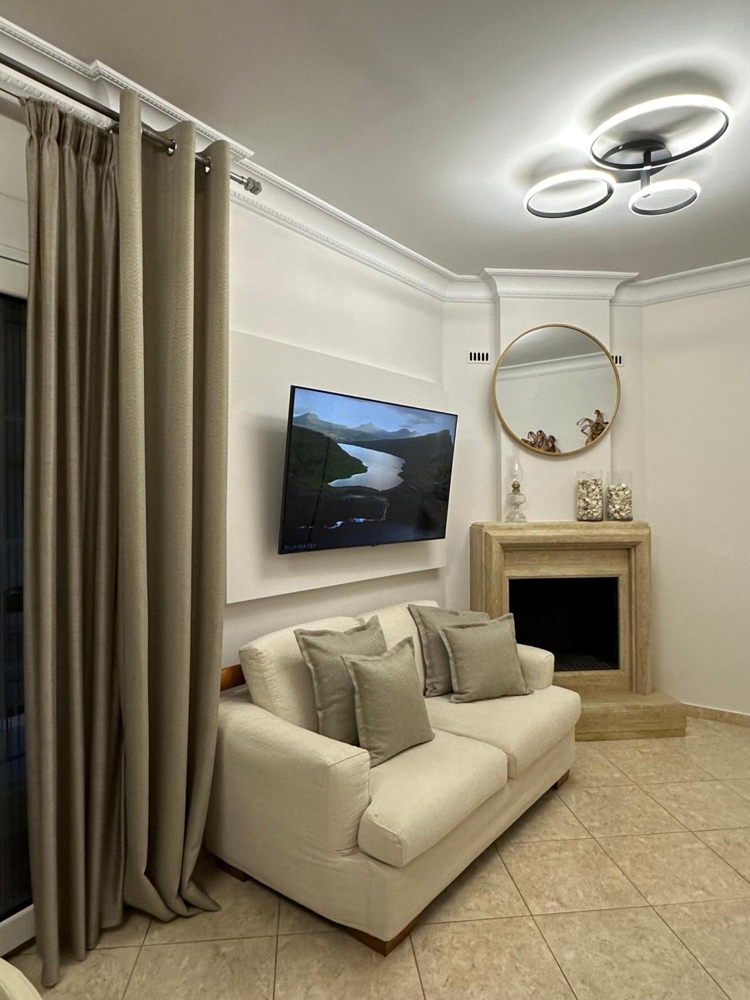 Thessaloniki, Four Seasons House